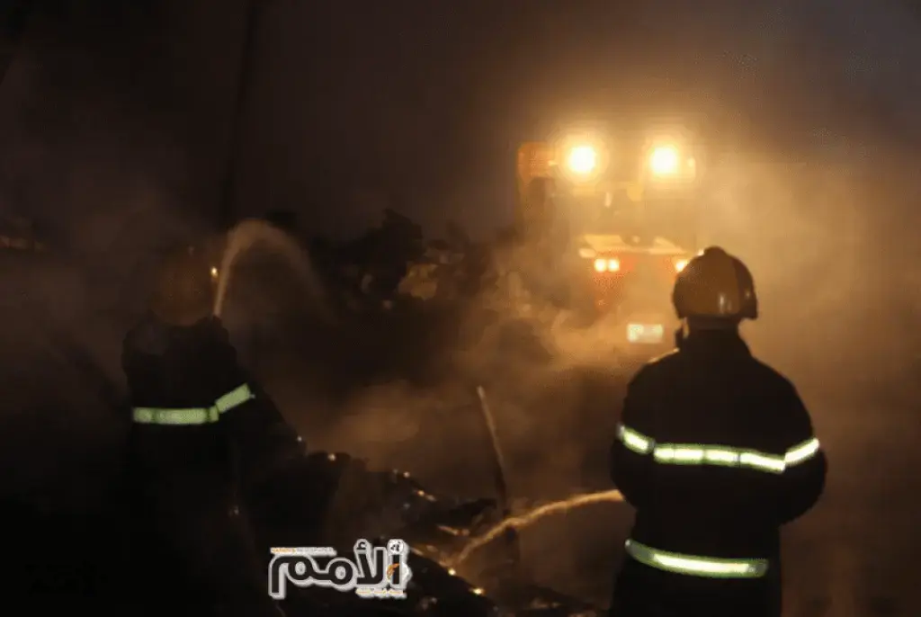 النيران تلتهم 4 آلاف متر2 من سوق "البالة" في إربد