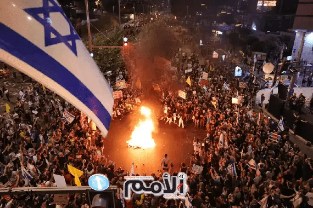 مقال بهآرتس يحذر من حرب أهلية في إسرائيل