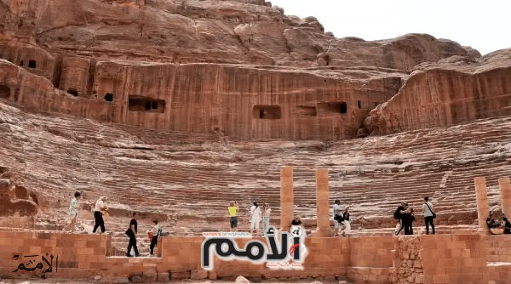 ارتفاع أعداد الزوار الدوليين وتحسن الدخل السياحي في شباط