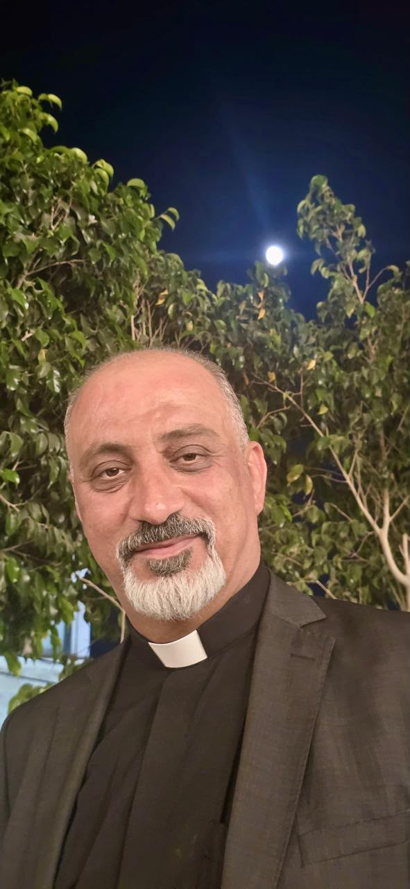 الأب بشير بدر