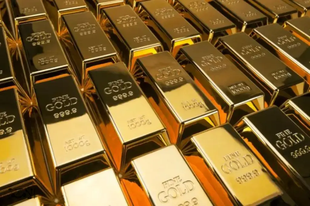 تقرير: توقعات بأن يلامس الذهب مستويات جديدة في 2027